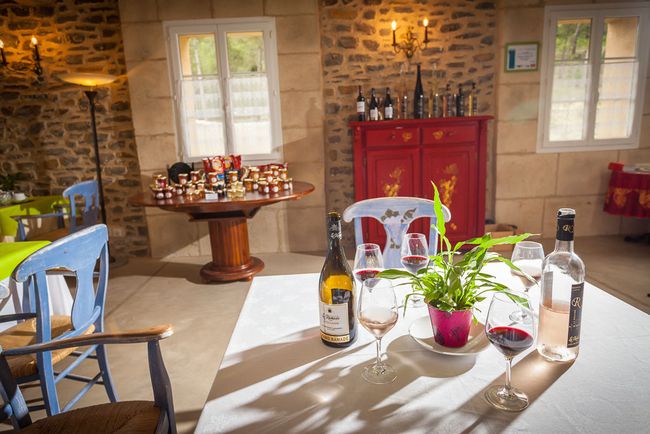 Domaine de la Ramade. Restaurant y vinos.