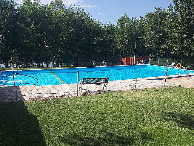 La piscina.