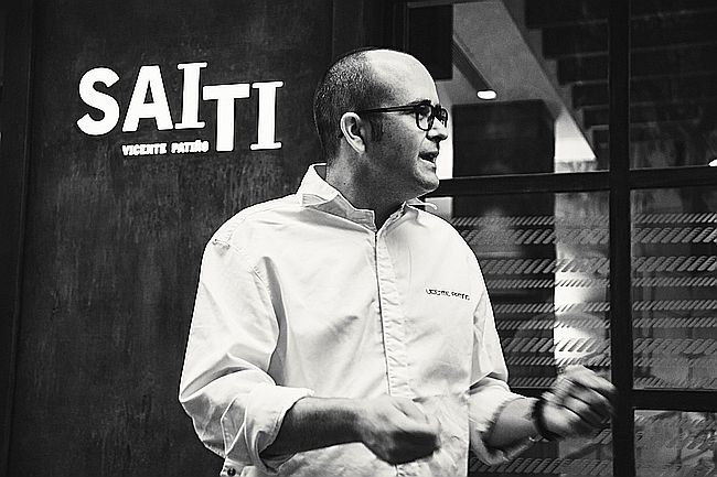 Vicente Patiño,  Saiti.