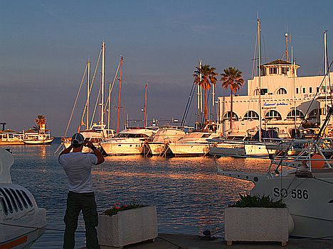 ATARDECER EN PORT EL KANTAHUI