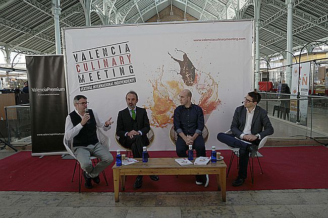 Desayunos - JavierAndres-RicardoGadea-AitorArregui