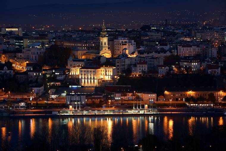 Belgrado de noche