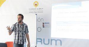 Ecommaster diseña un plan de estudio para profesiones sin paro