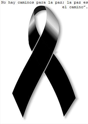 Para una persona no violenta, todo el mundo es su familia. Gandhi
