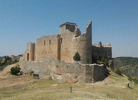 El Ministerio de Educación, Cultura y Deporte finaliza la restauración y consolidación del castillo de Ucero (Soria)