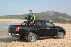 Liam Whaley, imagen del nuevo Mitsubishi L200