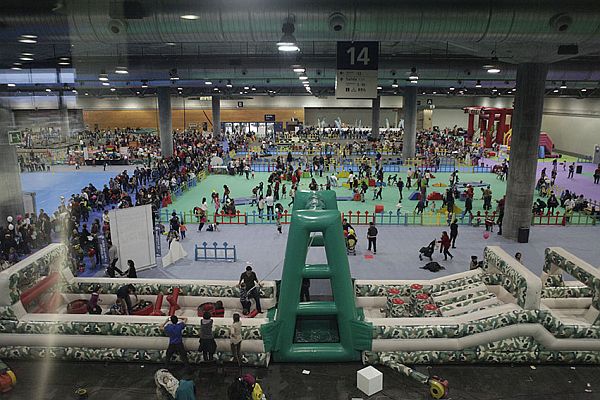 JUVENALIA DABADUM 2015 fue visitado por más de 50.000 personas durante el Puente de la Constitución en la FERIA DE MADRID