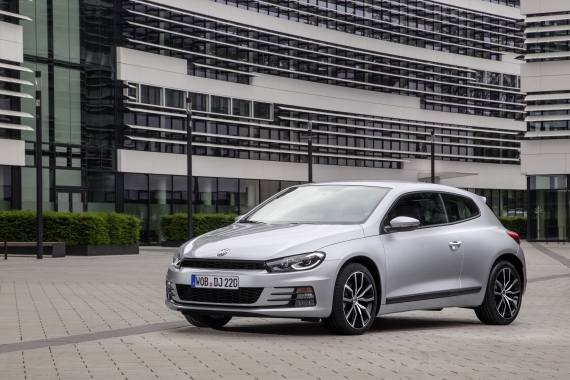 Volkswagen Scirocco 2.0 TDI 184 CV DSG
 