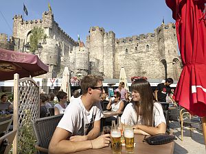 Un paseo por el arte, la gastronomía y la cerveza de seis ciudades flamencas
