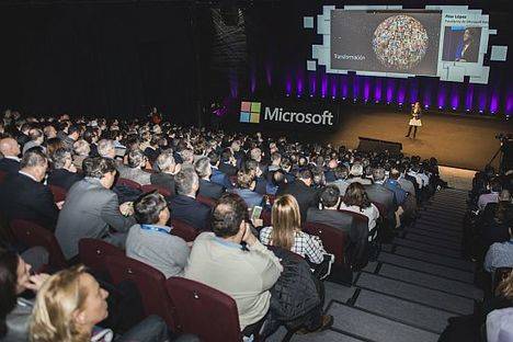 Más de 800 clientes y partners de Microsoft comparten las oportunidades de la transformación digital