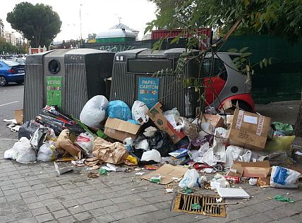 ¿Se puede multar a los ciudadanos madrileños por ensuciar la ciudad?