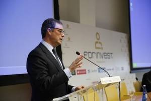 Los retos del sector financiero ante los bajos tipos de interés marca la primera jornada de Forinvest 2016