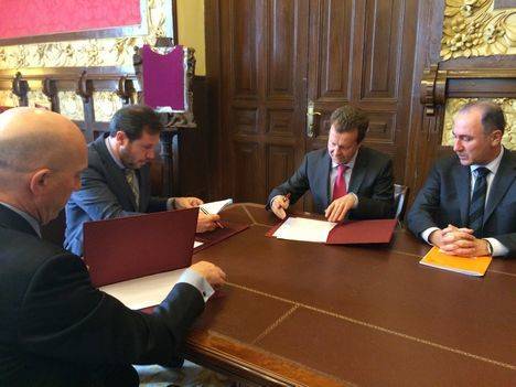 Correos colabora en el proyecto de reparto postal sostenible con vehículos eléctricos de Valladolid