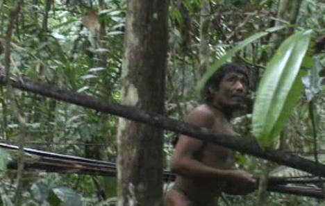 Los kawahivas son una tribu no contactada que se enfrenta a su destrucción a causa de la violencia y las enfermedades.