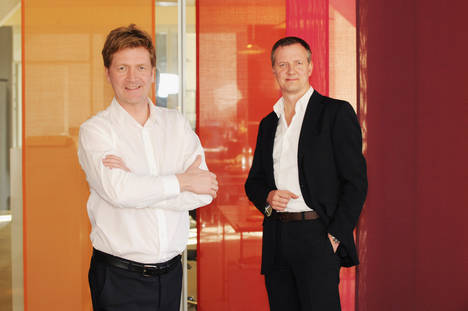 Saffron KundB Berlin leading team