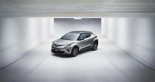 C-HR, Proace Verso e Hilux, estrellas en el stand de Toyota