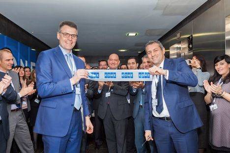 Henrik Ehrnrooth, CEO de KONE,  y Giovanni Lorino, Director General para Ibérica 