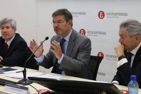 De izda a dcha: Francisco Menargues, Rafael Catalá y Valentín Pich.