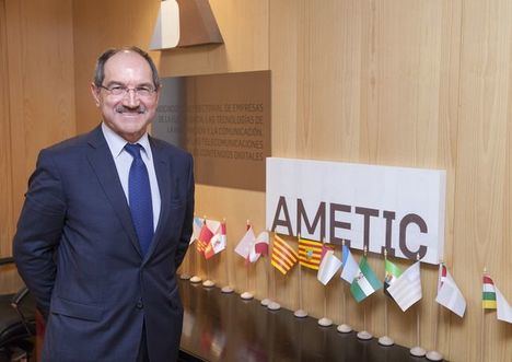 Pedro Mier, presidente de AMETIC .