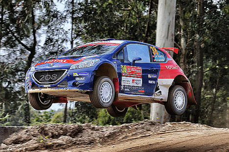Peugeot competirá con dos equipos completamente españoles en el European Rally Championship
