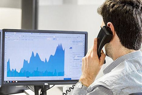 La libra se dispara nuevamente cuando el acuerdo se dirige al Parlamento