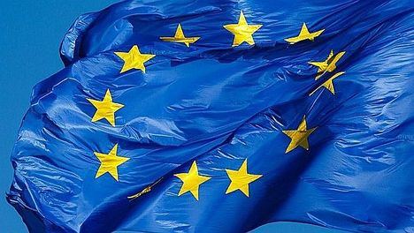 La Comisión Europea aumenta la financiación de la investigación y selecciona diecisiete proyectos relacionados con el desarrollo de vacunas, tratamiento y diagnóstico