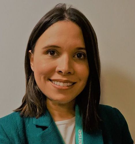 Yannella Amendola, Hisense.