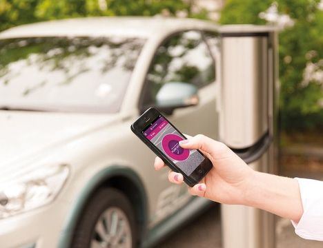 Buscar aparcamiento resulta estresante para 5 de cada 10 conductores