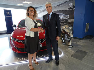 ADIME y Peugeot firman un convenio de colaboración