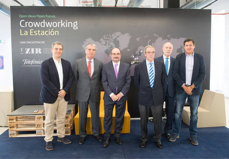 Alierta, Solans y Lambán realizan su primera visita institucional a la sede de Aragón Open Future_