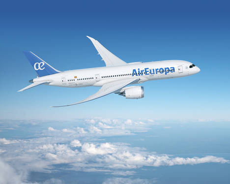 Air Europa estrena en Lima su nuevo Dreamliner