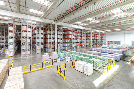 AR Racking equipa el nuevo centro logístico de Dossin Entrepôts