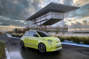 Abarth se vuelve eléctrico y más global
 