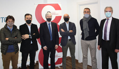 De izda. a dcha.: Kiko Julià, Santi Rovira, Carlos Navarro, Guillem González, Ricard Cabot y Jaume Miquel.