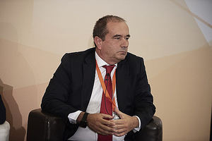 AleaSoft: El exceso de regulación frenará la inversión en renovables