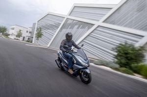 El sector de la moto y los vehículos ligeros crece casi un 13% en mayo
 