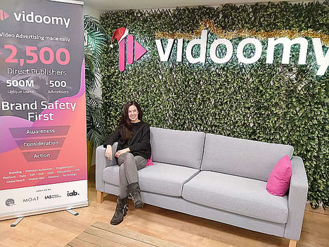Arantxa Molinero, Vidoomy.
