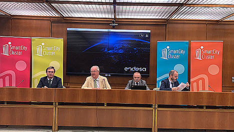 Endesa anfitriona de la reunión de la asamblea del Cluster Smart City
