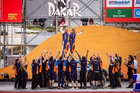 Astara hace historia en el Dakar
 