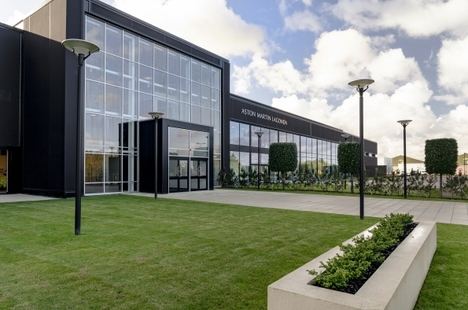 Aston Martin intensifica su estrategia de sostenibilidad “Racing Green”
 