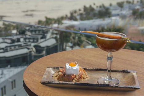 Atelier y su artesano: el arte de crear cocktails