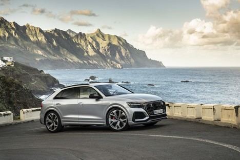 Audi RS Q8 TFSI quattro Tiptronic
 