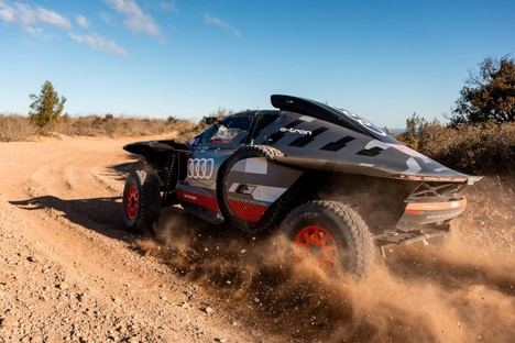 Audi RS Q e-tron, numerosas mejoras para el prototipo en el Rally Dakar 2024