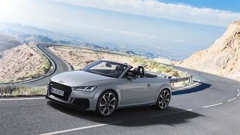 Nuevos Audi TT RS Coupé y Roadster