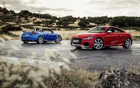 Nuevos TT RS Coupé y TT RS Roadster