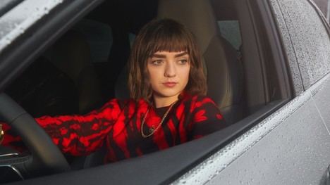 Audi y Maisie Williams en la gran noche del fútbol americano