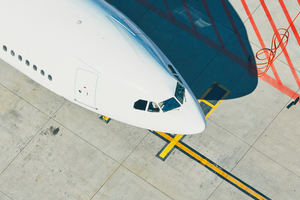 Los sistemas de tráfico aéreo de Indra gestionarán el cielo del nuevo megahub aéreo chino