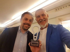 Blarlo recibe el premio a la 'Mejor idea del año'