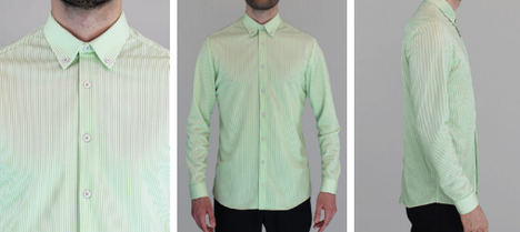 Camisa verde casual con cuello con botones.