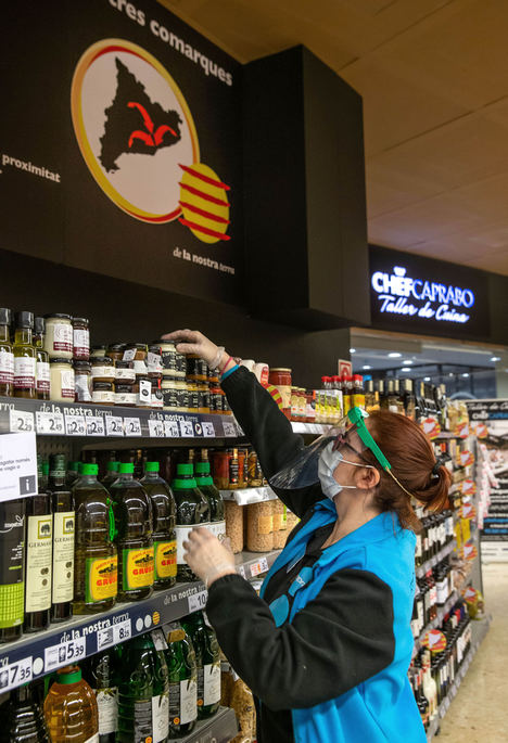 Medio centenar de pequeños productores agroalimentarios se acogen al plan de Caprabo para dar salida a sus productos por el Covid19